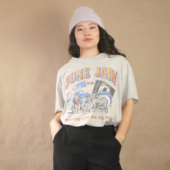 Vintage Tops - (66) vtg 1990s grunge boho graphic dog single stitch tee